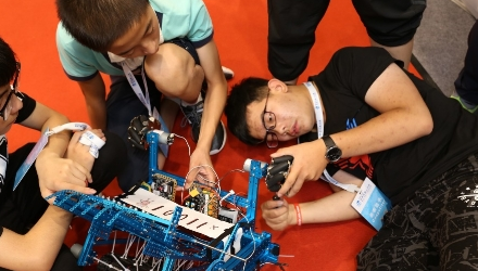 -機器人工業設計：創新創意引領產業優化